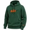 Мъжки суичър Nike Club Hoodie IF0685 323 Maratonka Мъжки суичър Nike Club Hoodie IF0685 323 в зелено