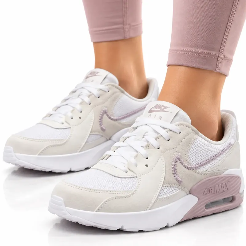 Дамски маратонки Nike Air Max Excee бели FB3058 107