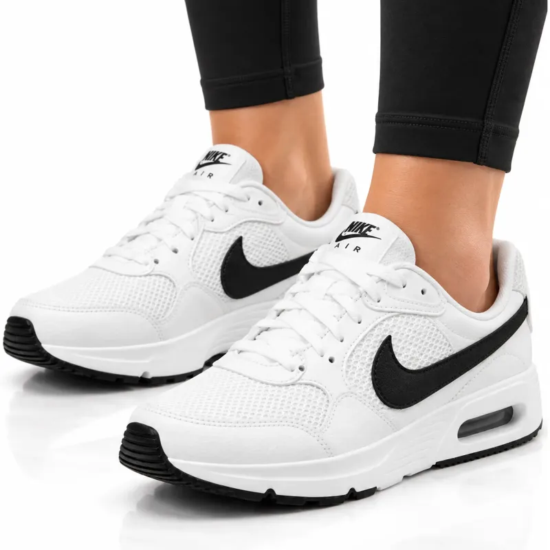 Дамски маратонки Nike Air Max SC CZ5358 102 – комфорт и модерен стил Дамски маратонки Nike Air Max SC CZ5358 102 в бяло с черни детайли