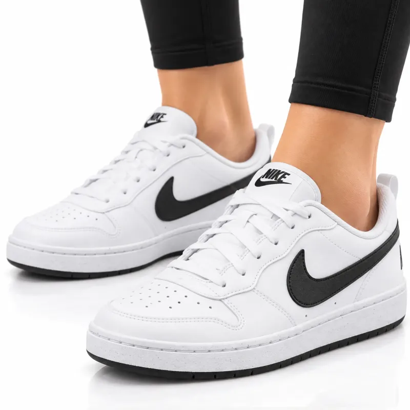 Дамски бели кожени кецове Nike Court Borough DV5456 104 Дамски бели кожени кецове Nike Court Borough DV5456 104