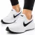 Nike Revolution 8 Easyon HQ2415 100
