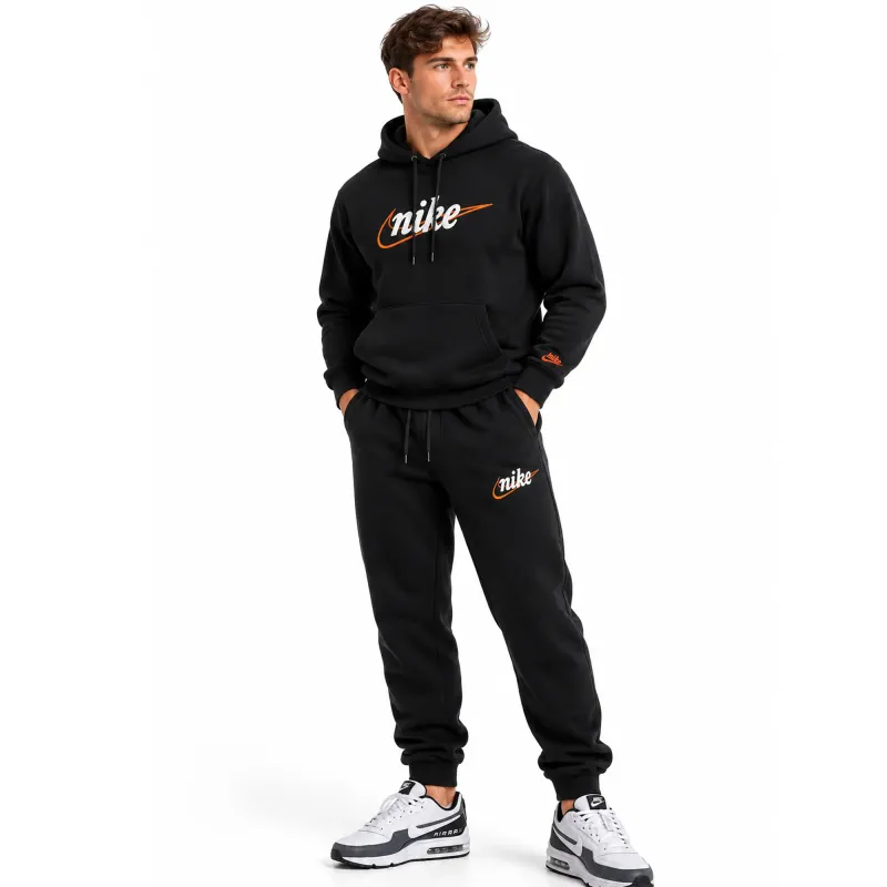 Мъжки екип Nike Club Suit IF0685-0699 011 Maratonka Мъжки екип Nike Club Suit IF0685-0699 011