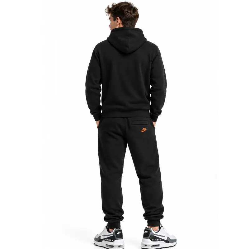 Мъжки екип Nike Club Suit IF0685-0699 011 Maratonka Мъжки екип Nike Club Suit IF0685-0699 011